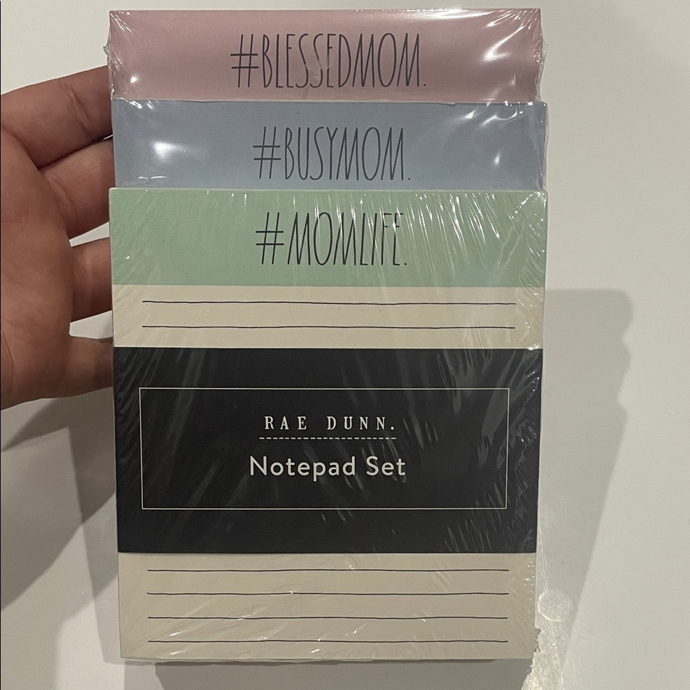 New Rae Dunn Notepad Set #Momlife
#Busymom #Blessedmom
